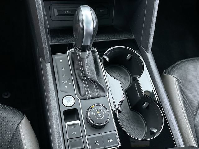 2022 Volkswagen Atlas Cross Sport SEL Premium R-Line - Photo 27