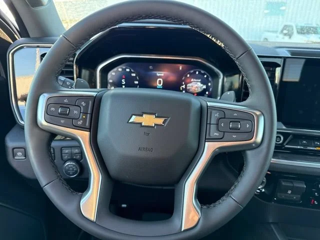 2026 Chevrolet Silverado 1500 LTZ - Photo 17