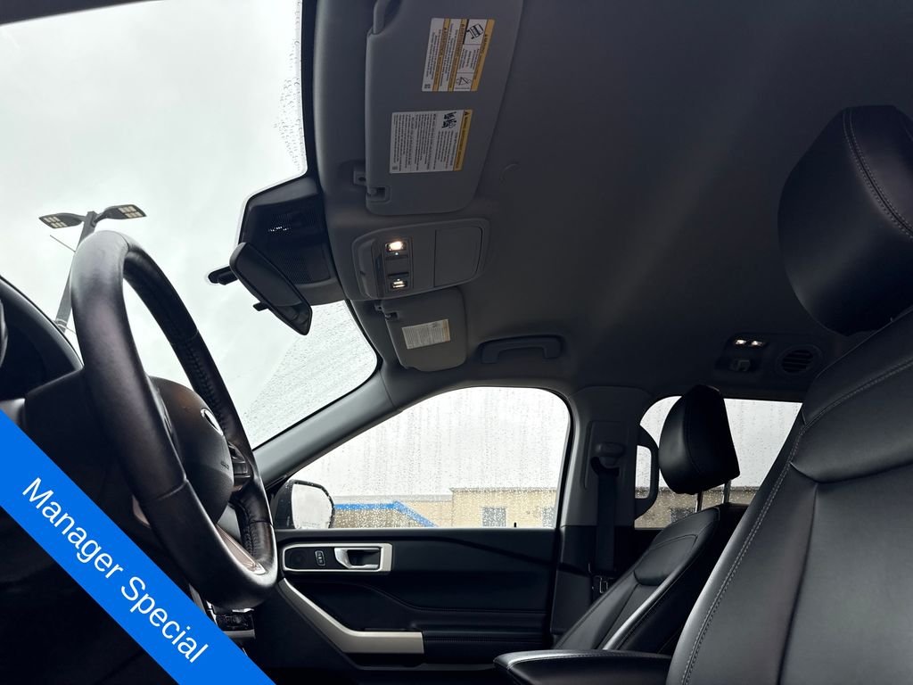 Used 2022 Silver Ford XLT image 22