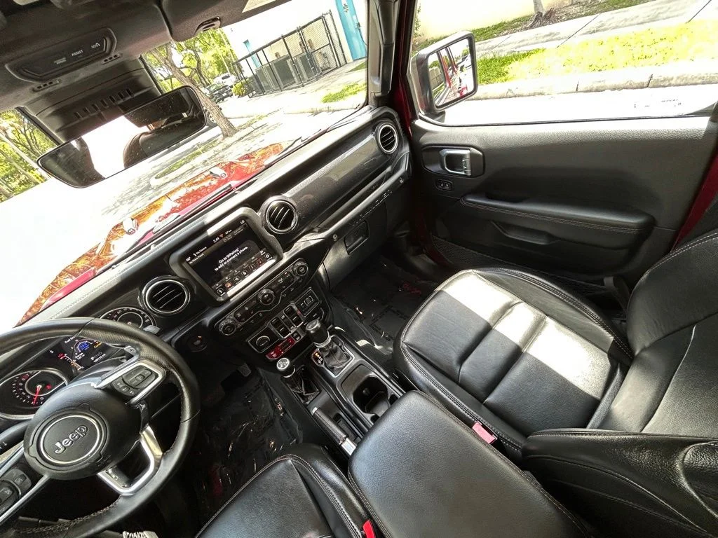 Used 2022 Red Jeep Unlimited Rubicon 392 image 10