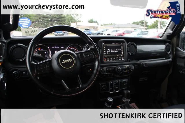Used 2020 Green Jeep Altitude image 13