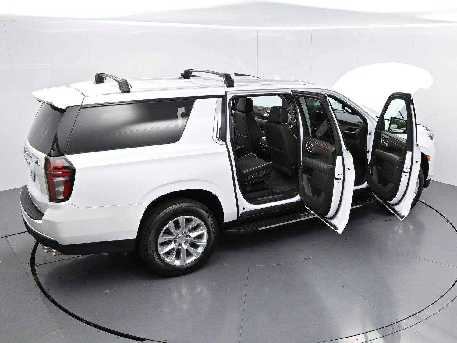 Used 2024 Summit White Chevrolet Premier image 40