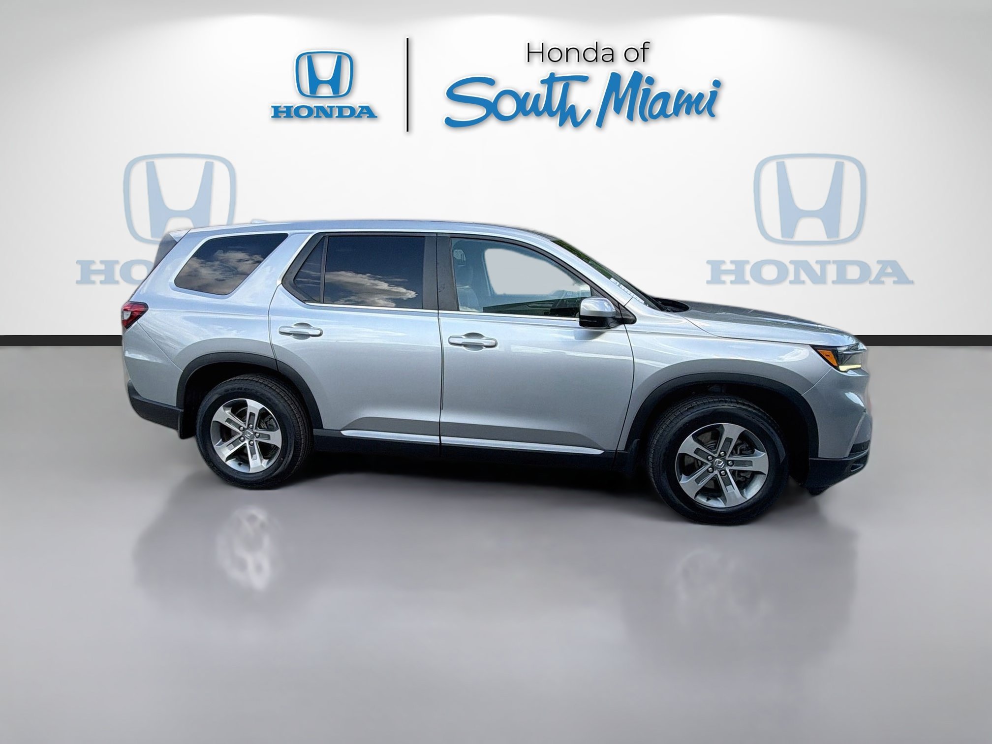 2023 Honda Pilot EX-L - Photo 7