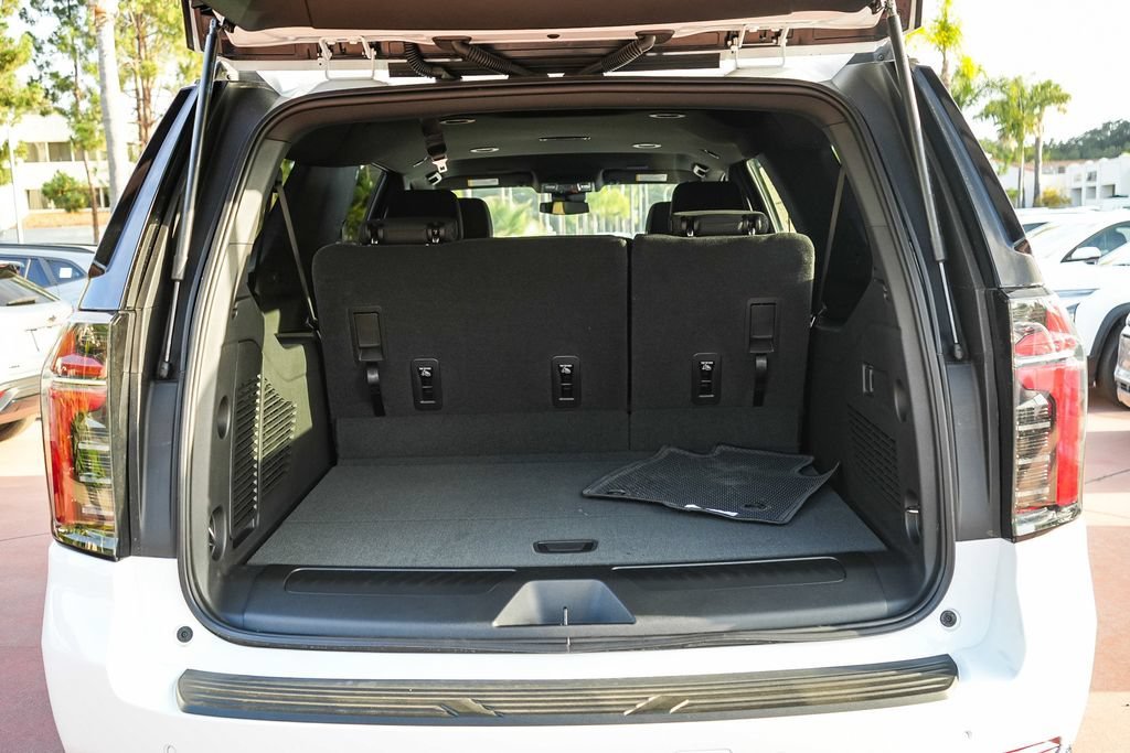 2026 Chevrolet Suburban LS - Photo 25