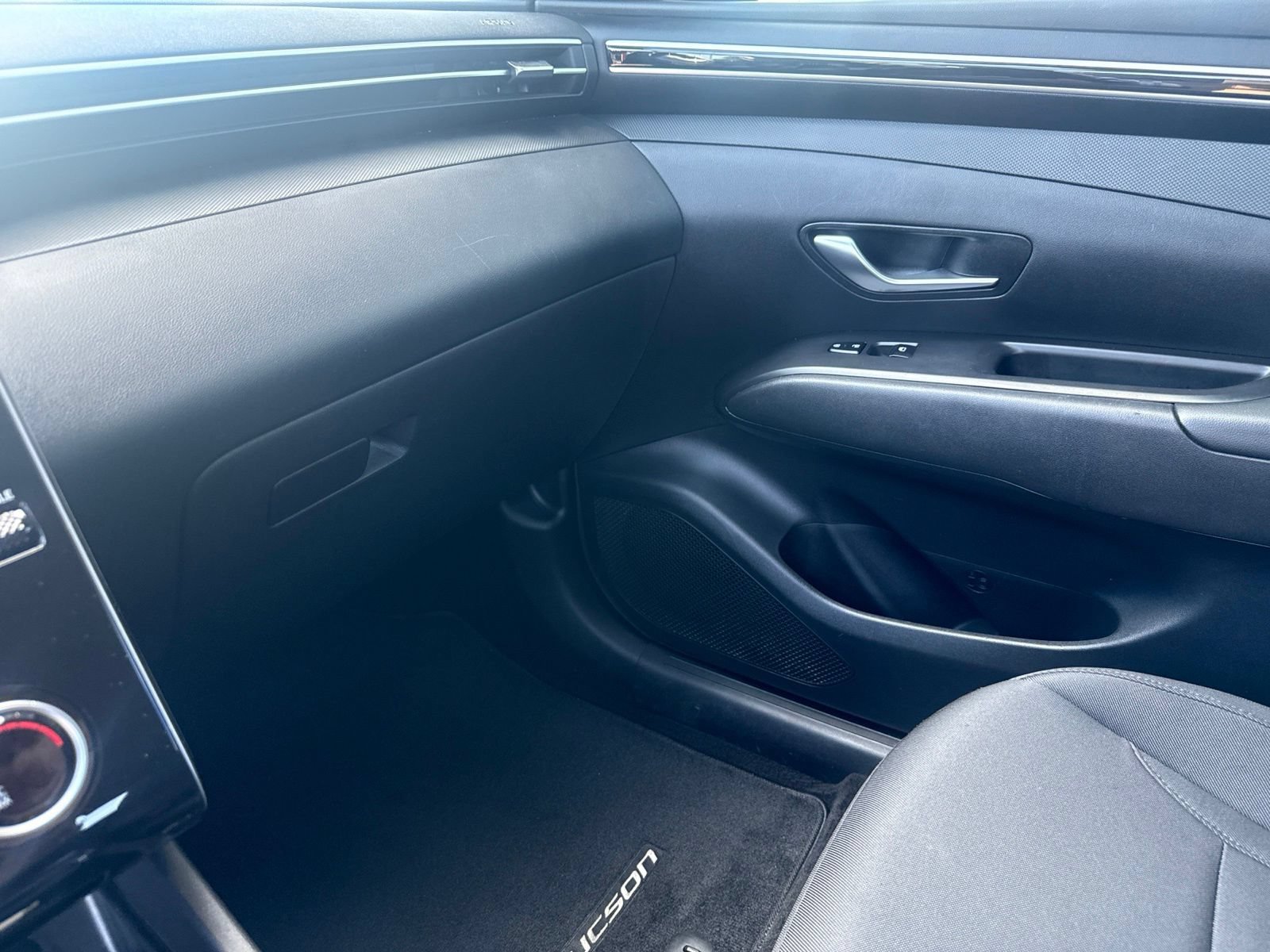 Used 2022 Quartz White [white] Hyundai SE image 18