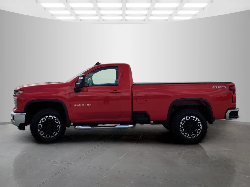 2025 Chevrolet Silverado 3500HD LT - Photo 8