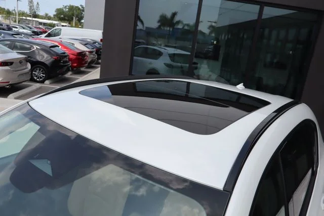 New 2026 Rhodium White Metallic Mazda 2.5 S Premium Plus AWD image 13