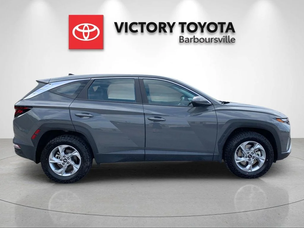 Used 2024 Gray Hyundai SE image 6