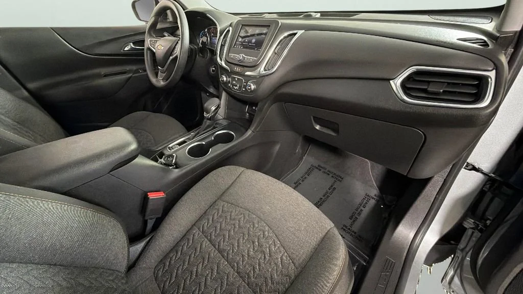 Used 2023 Sterling Gray Metallic Chevrolet LT image 33