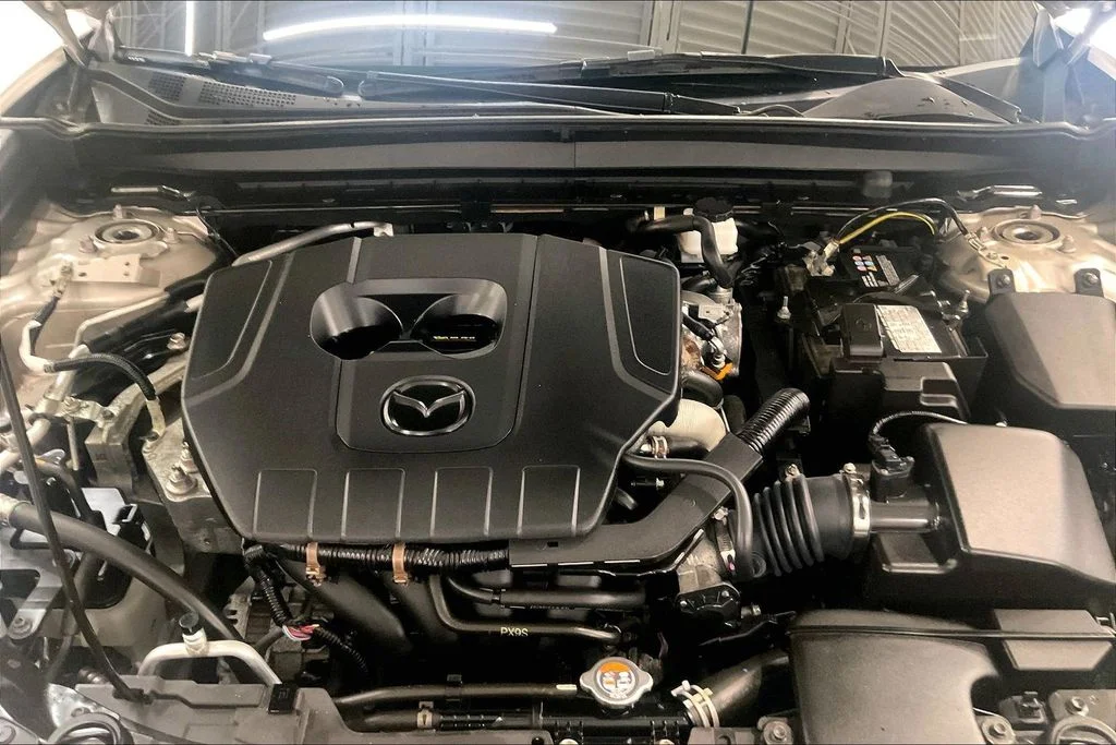 Used 2024 Silver Mazda 2.5 S Preferred Package image 9