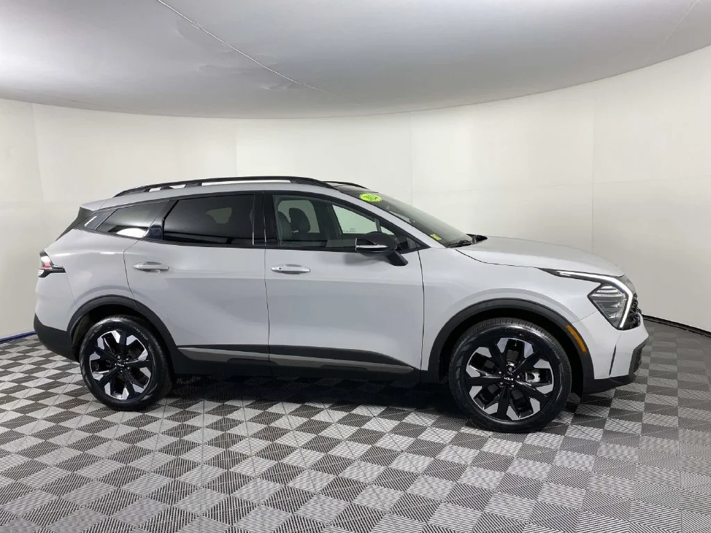 Used 2024 Gray Kia X-Line image 11