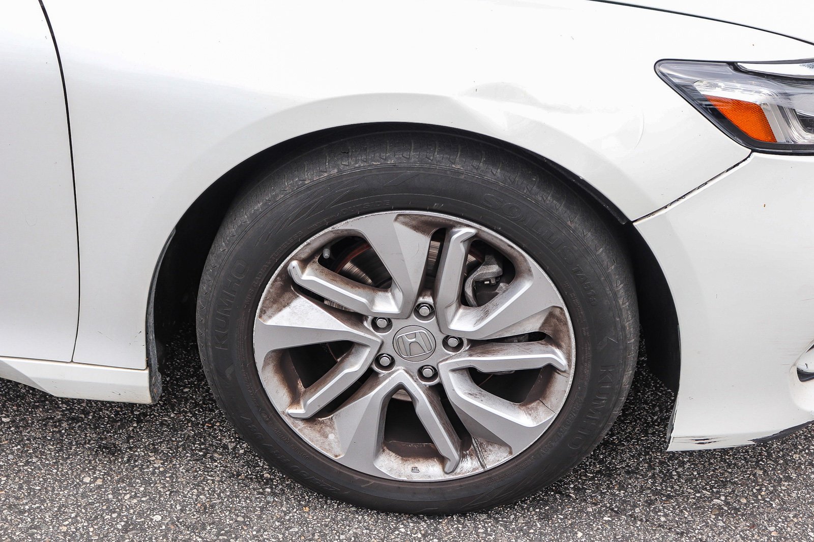 Used 2020 Platinum White Pearl Honda LX image 7
