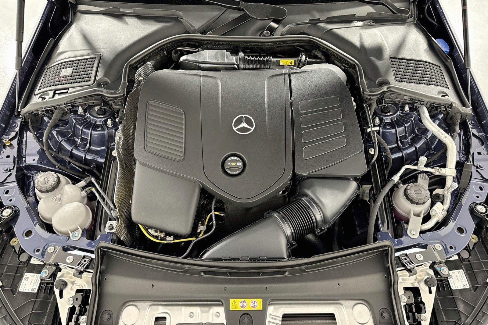 New 2026 Twilight Blue Metallic Mercedes-Benz C 300 Sedan image 10