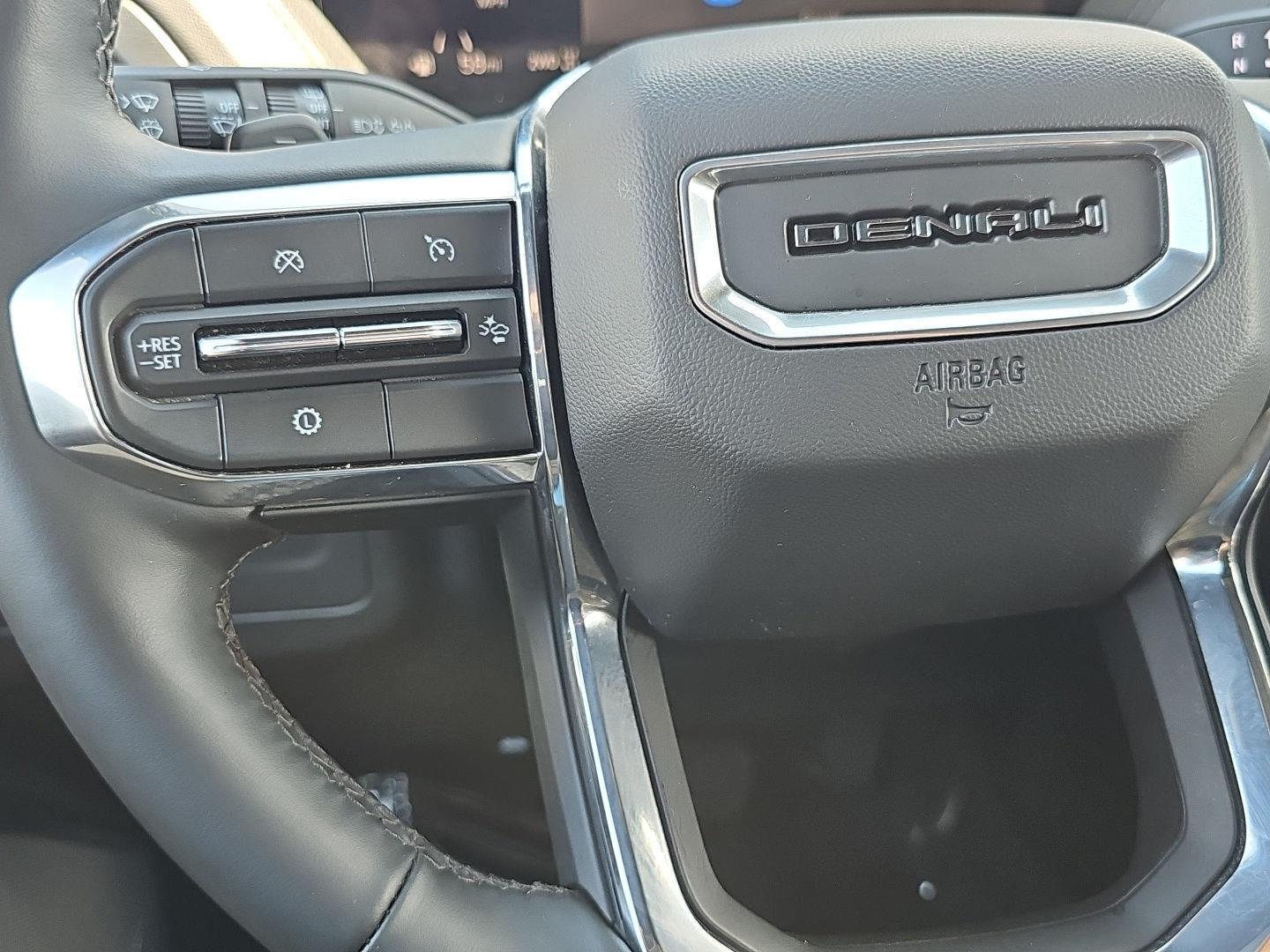 Used 2025 Summit White GMC Denali image 22