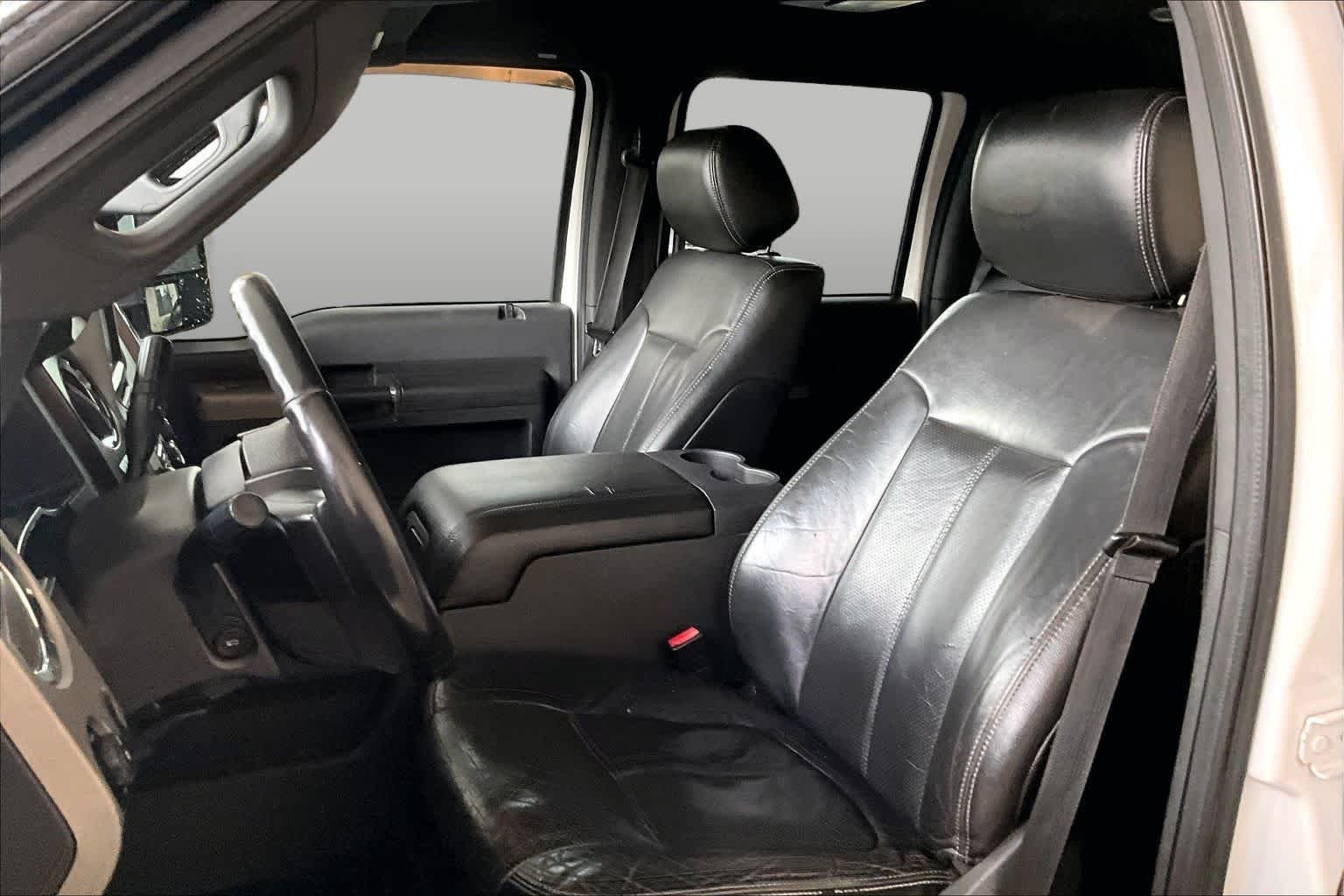 Used 2014 White Platinum Metallic Tri-Coat Ford Lariat image 7