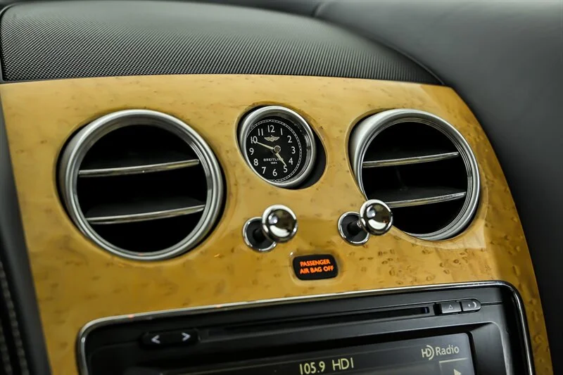 Used 2012 Blue Crystal Metallic Bentley GT image 26