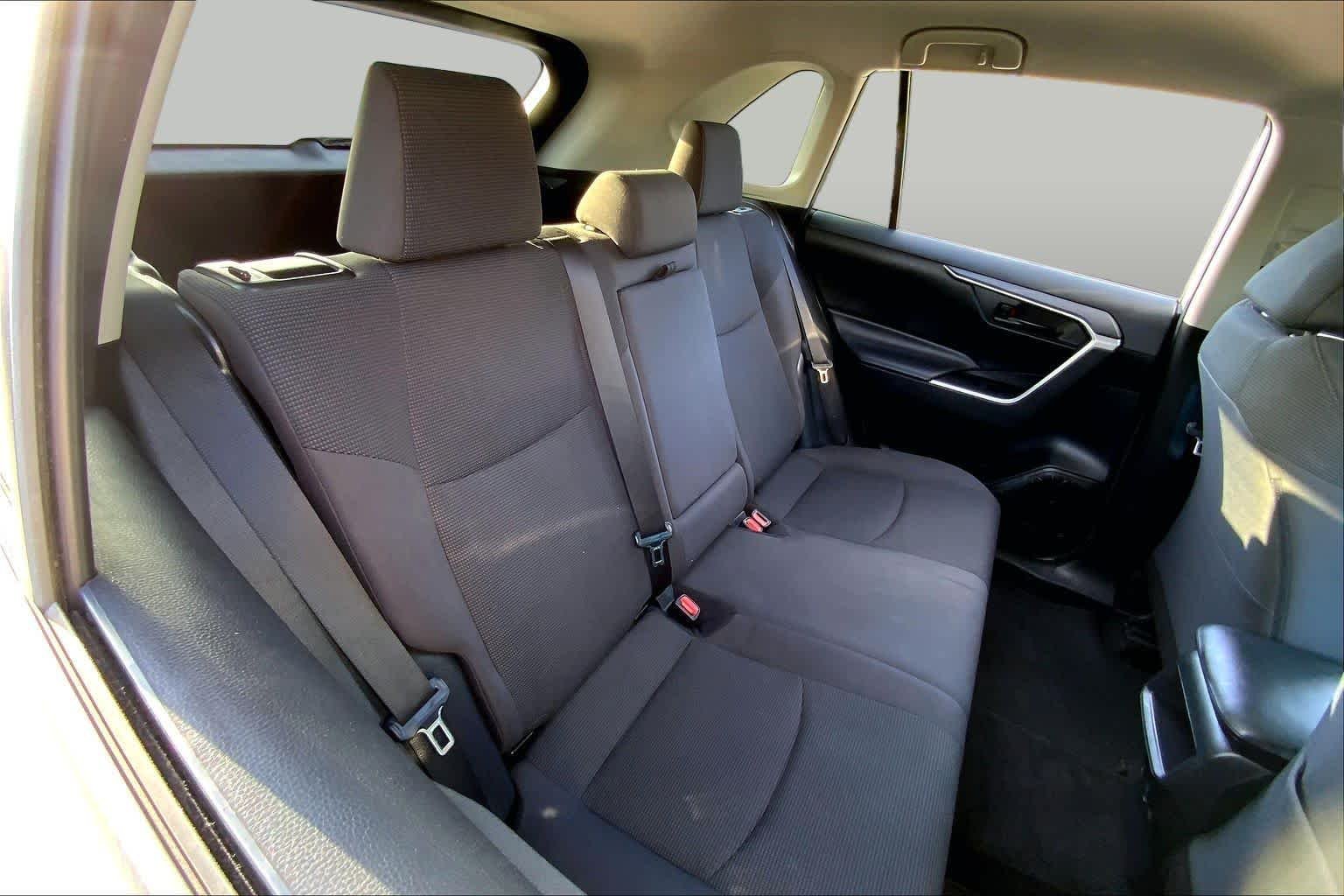 Used 2019 Silver Sky Metallic Toyota LE image 19