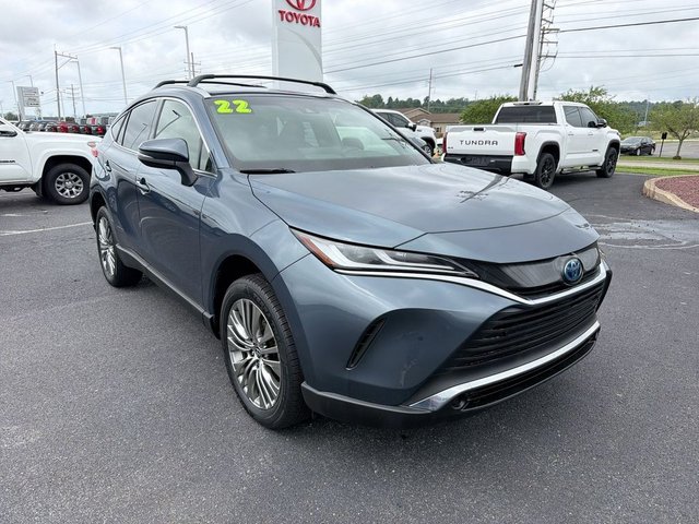 2022 Toyota Venza XLE