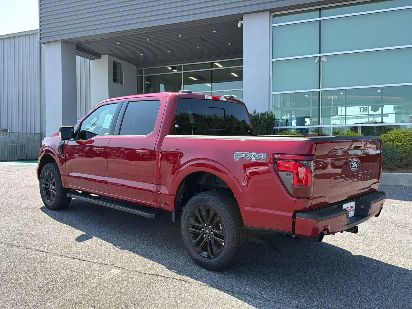 New 2026 Ruby Red Metallic Tinted Clearcoat Ford XLT image 5