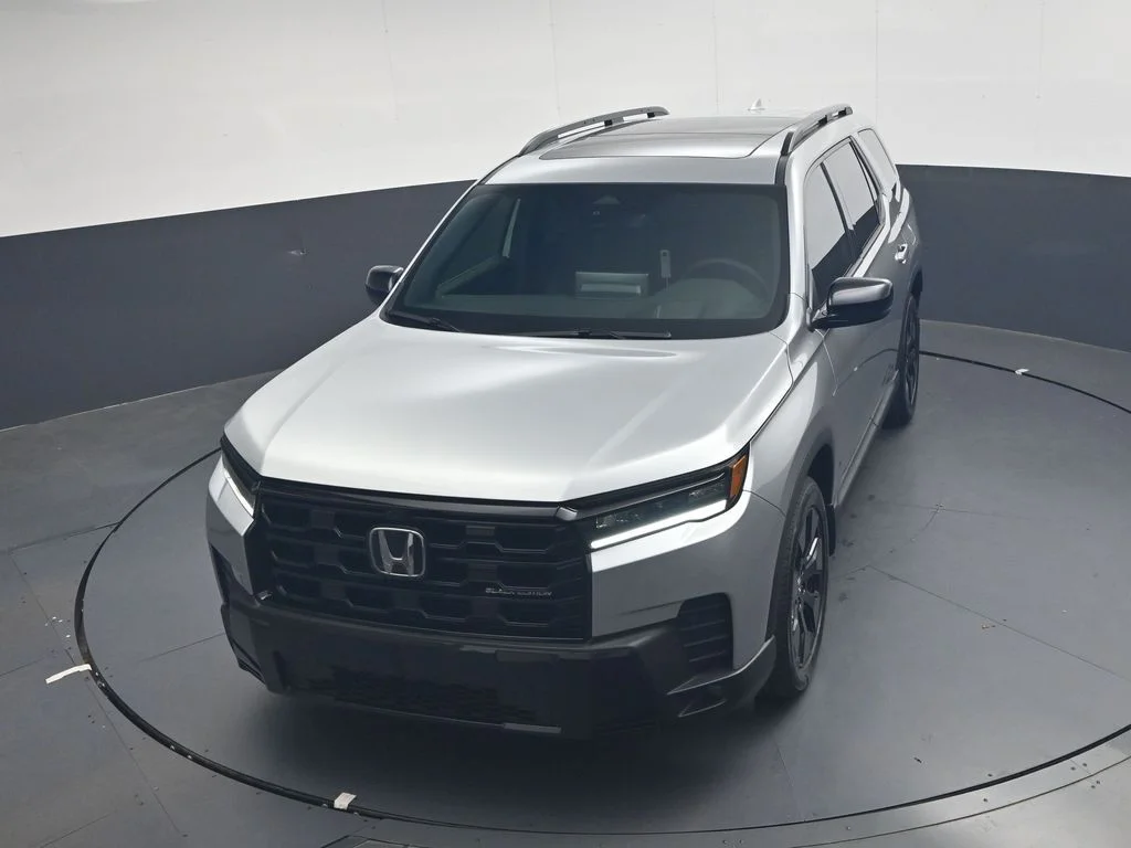 New 2026 Solar Silver Metallic Honda Black Edition image 29