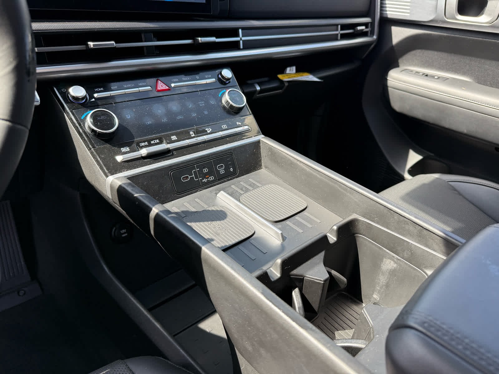Used 2024 Hampton Gray Hyundai XRT image 20