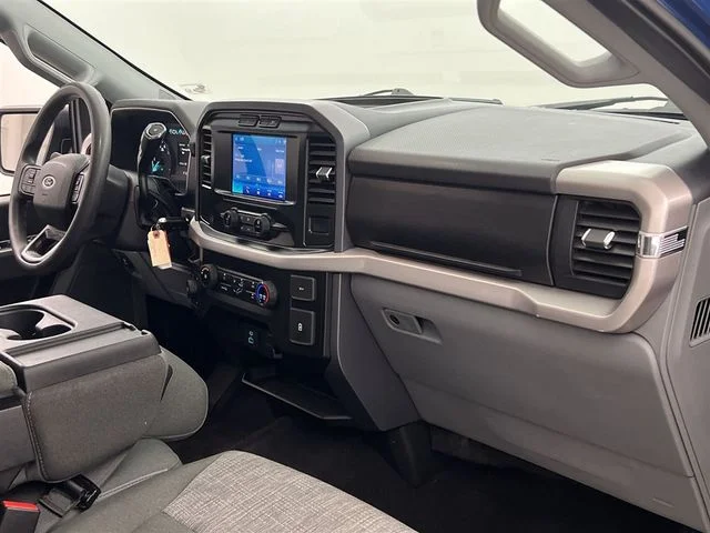 Used 2023 Blue Ford XLT image 13
