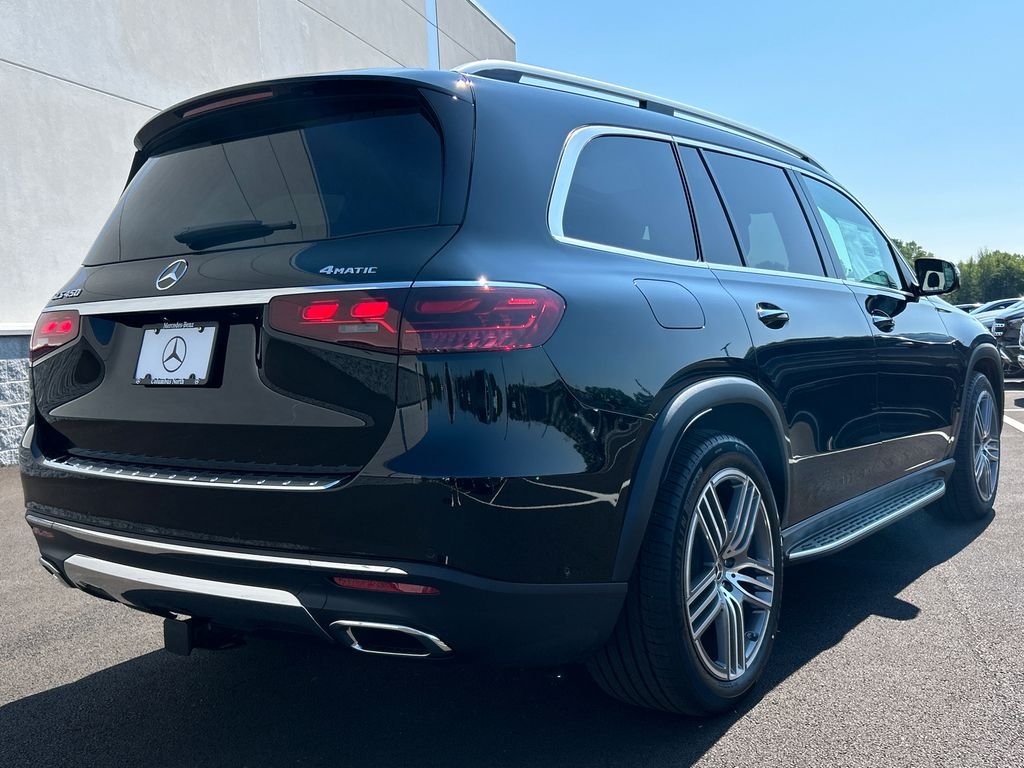 New 2026 Black Mercedes-Benz GLS 450 image 8
