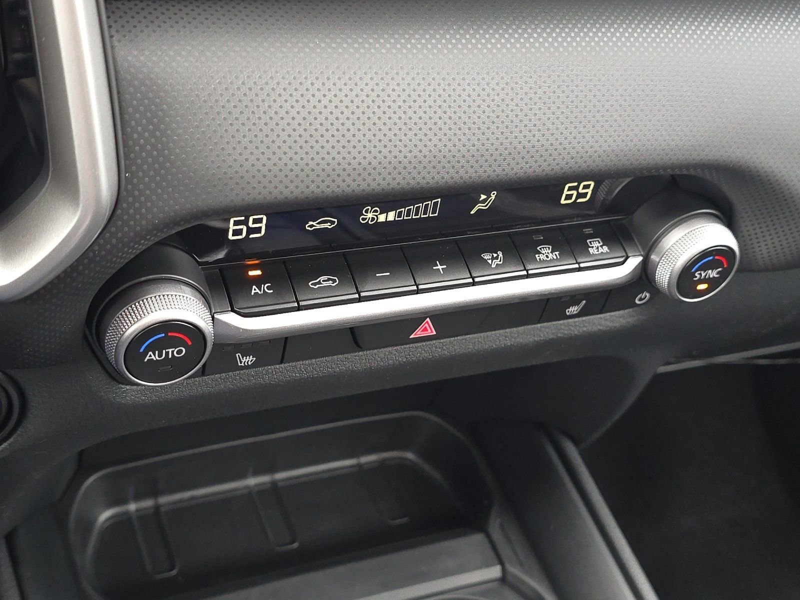 New 2026 Machine Gray Metallic Mazda 2.5 S Preferred AWD image 35