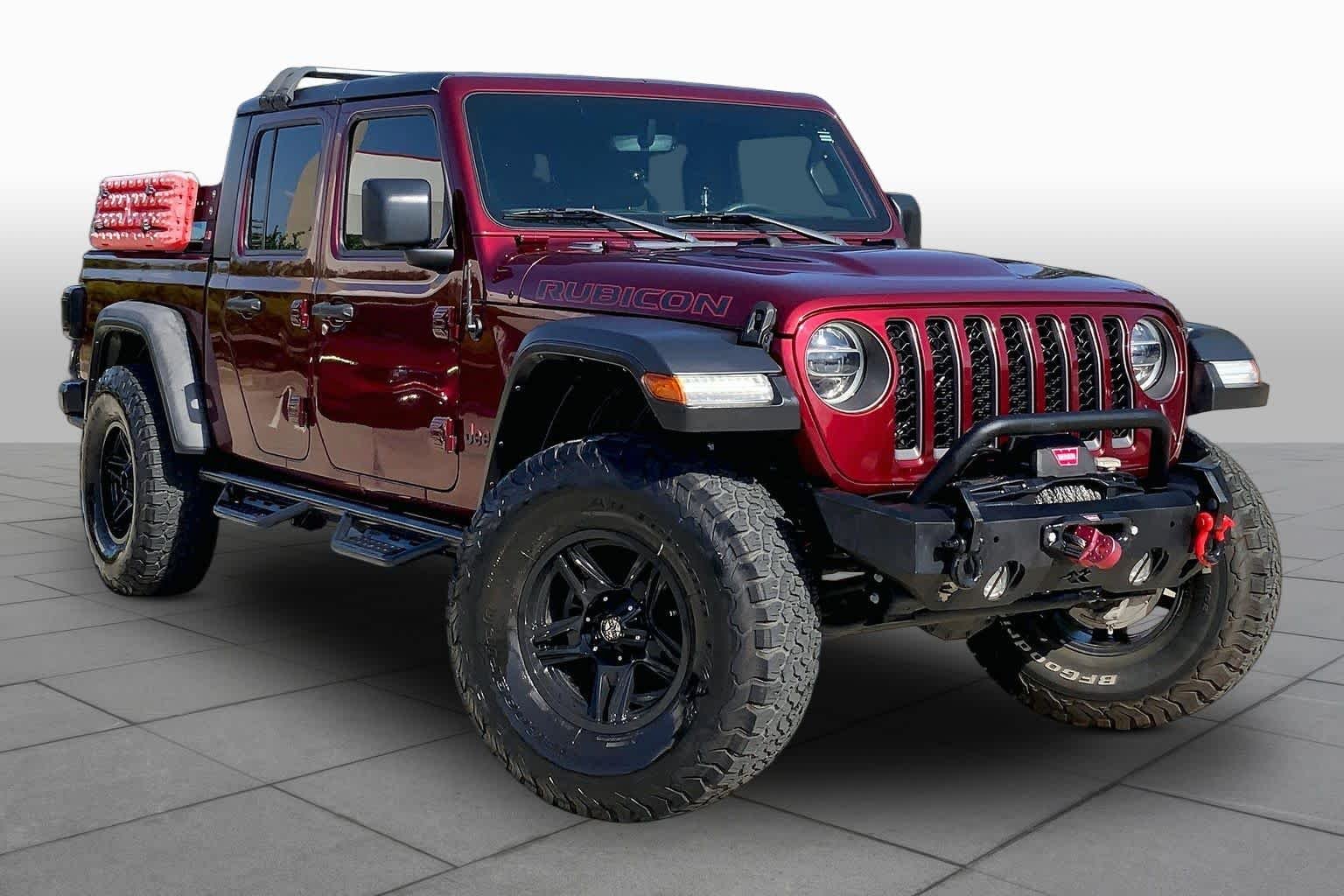 Used 2021 Snazzberry Pearlcoat Jeep Rubicon image 2