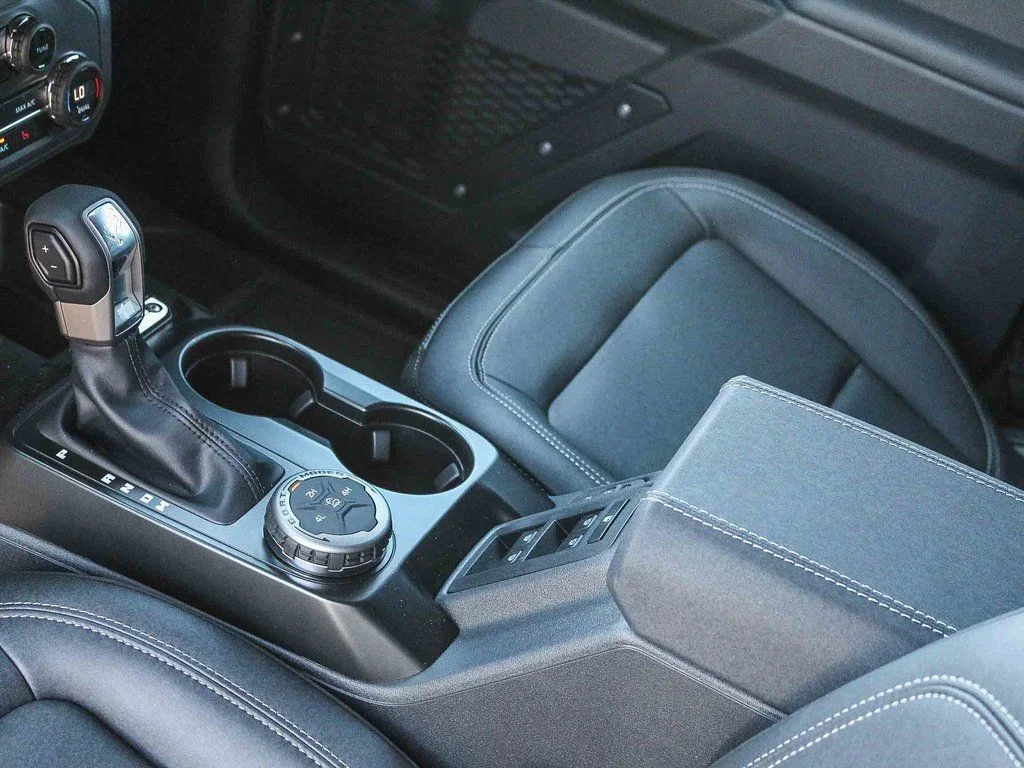 New 2025 Gray Ford Big Bend image 19