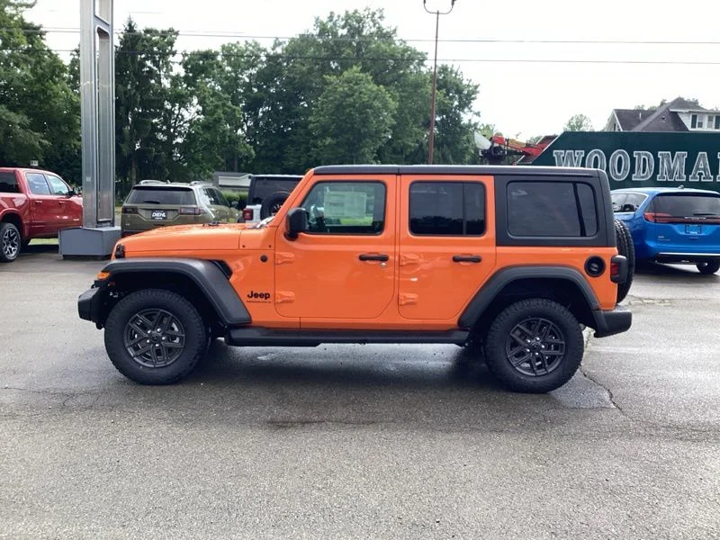New 2026 Joose Jeep Sport S image 4