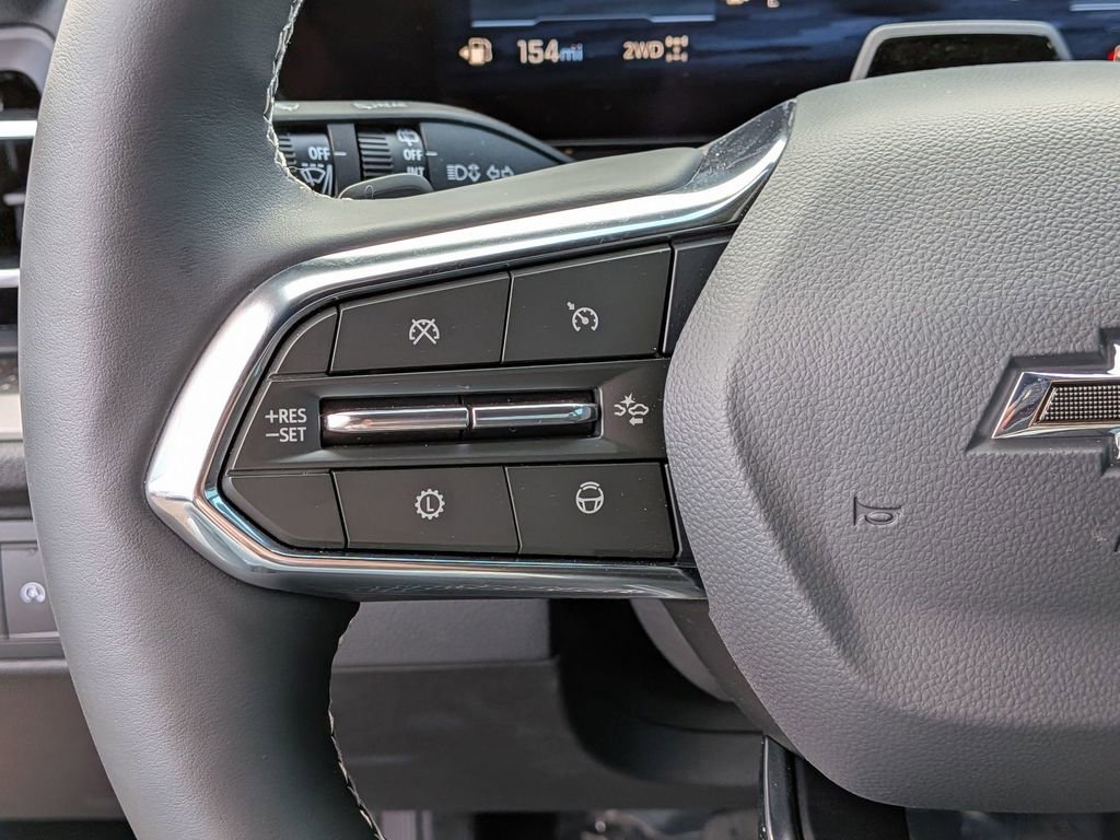 2025 Chevrolet Traverse LT - Photo 18