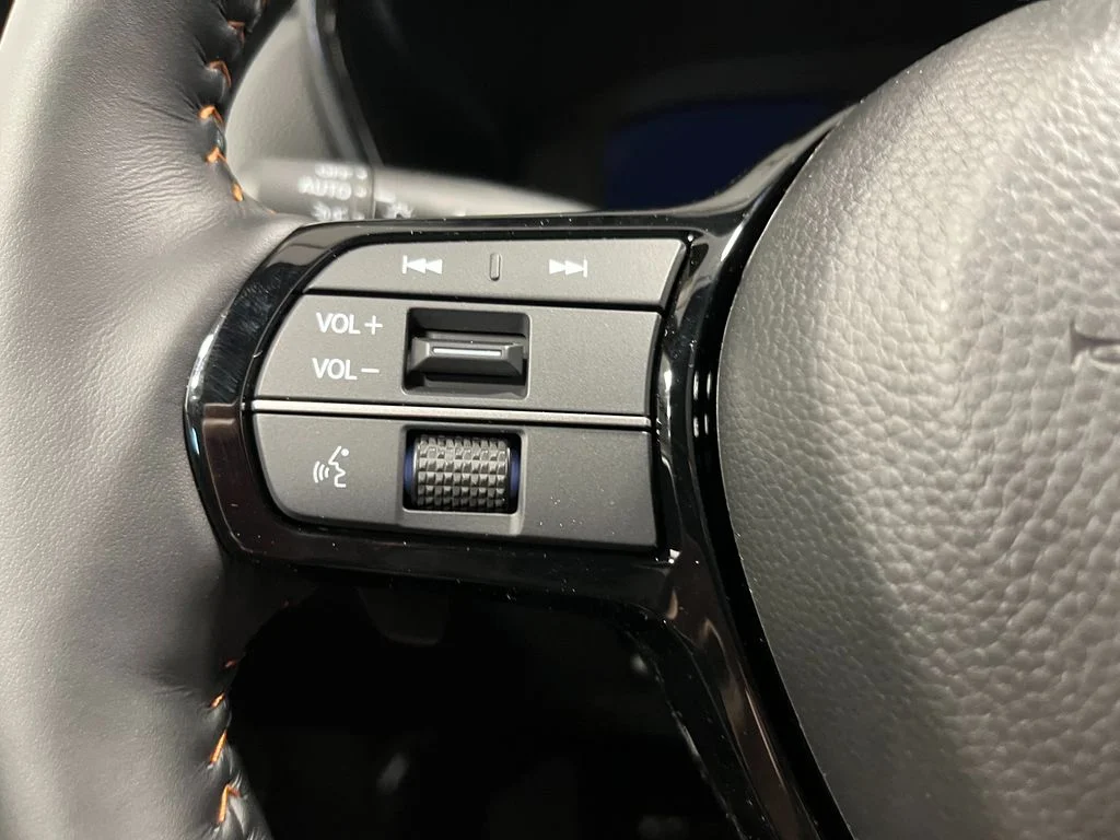New 2026 Urban Gray Pearl Honda Touring image 18