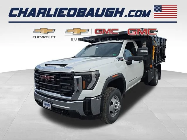 2025 GMC Sierra 4WD Regular Cab Long Box Pro's photo