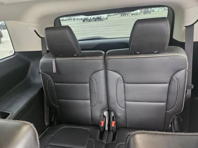 Used 2021 EBONY TWILIGHT METALLIC GMC Denali image 26