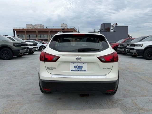 Used 2019 White Nissan SV image 6