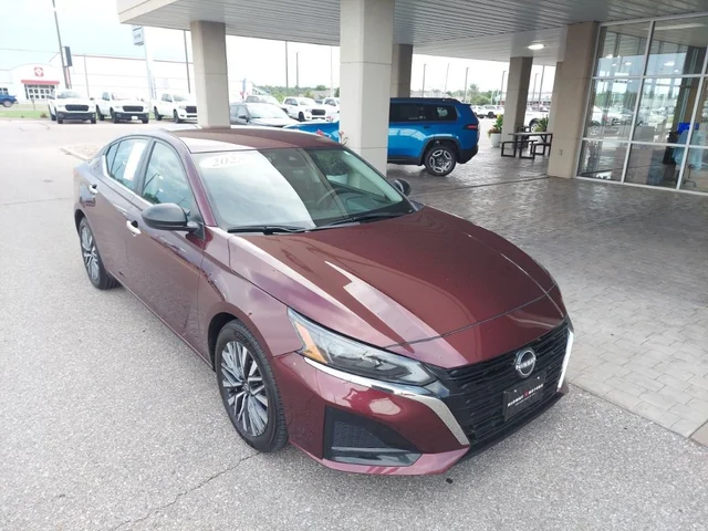 2025 Nissan Altima 2.5 SV