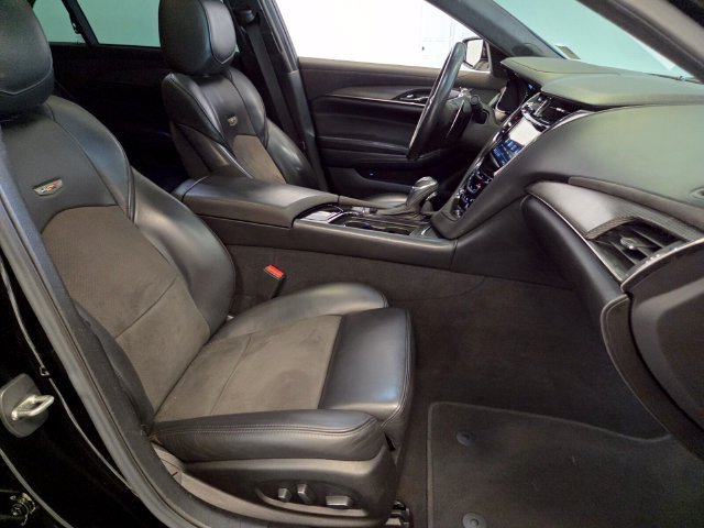 Used 2018 Black Cadillac 2SV image 18