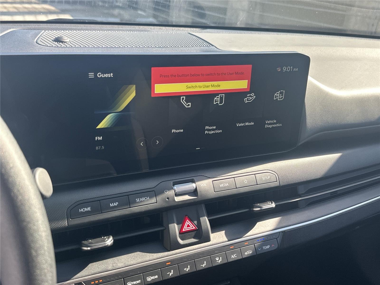 2025 Kia K4 LXS - Photo 14