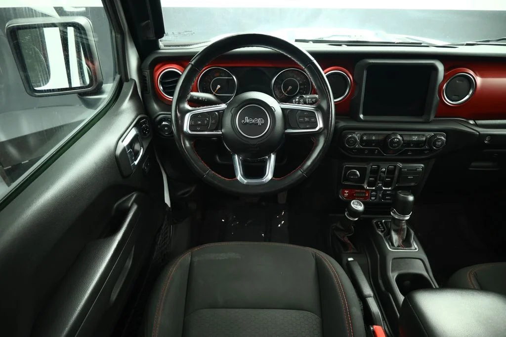 Used 2023 White Jeep Rubicon image 33