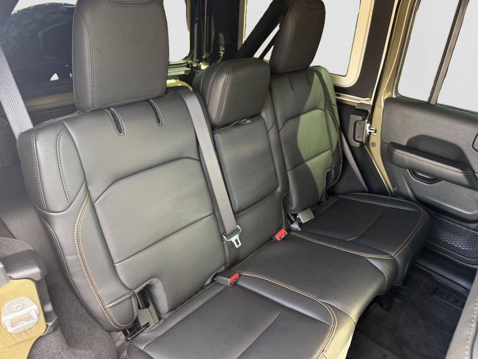 2025 Jeep Wrangler 4-Door Rubicon 392 Final Edition - Photo 21