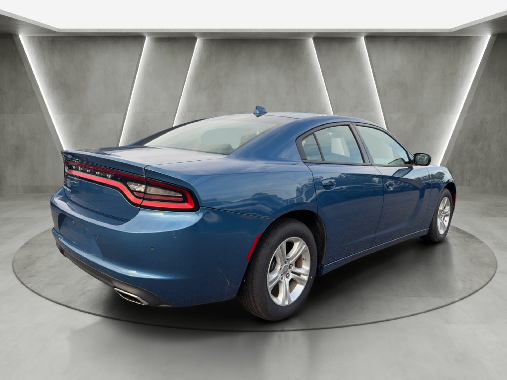 Used 2023 Blue Dodge SXT image 7