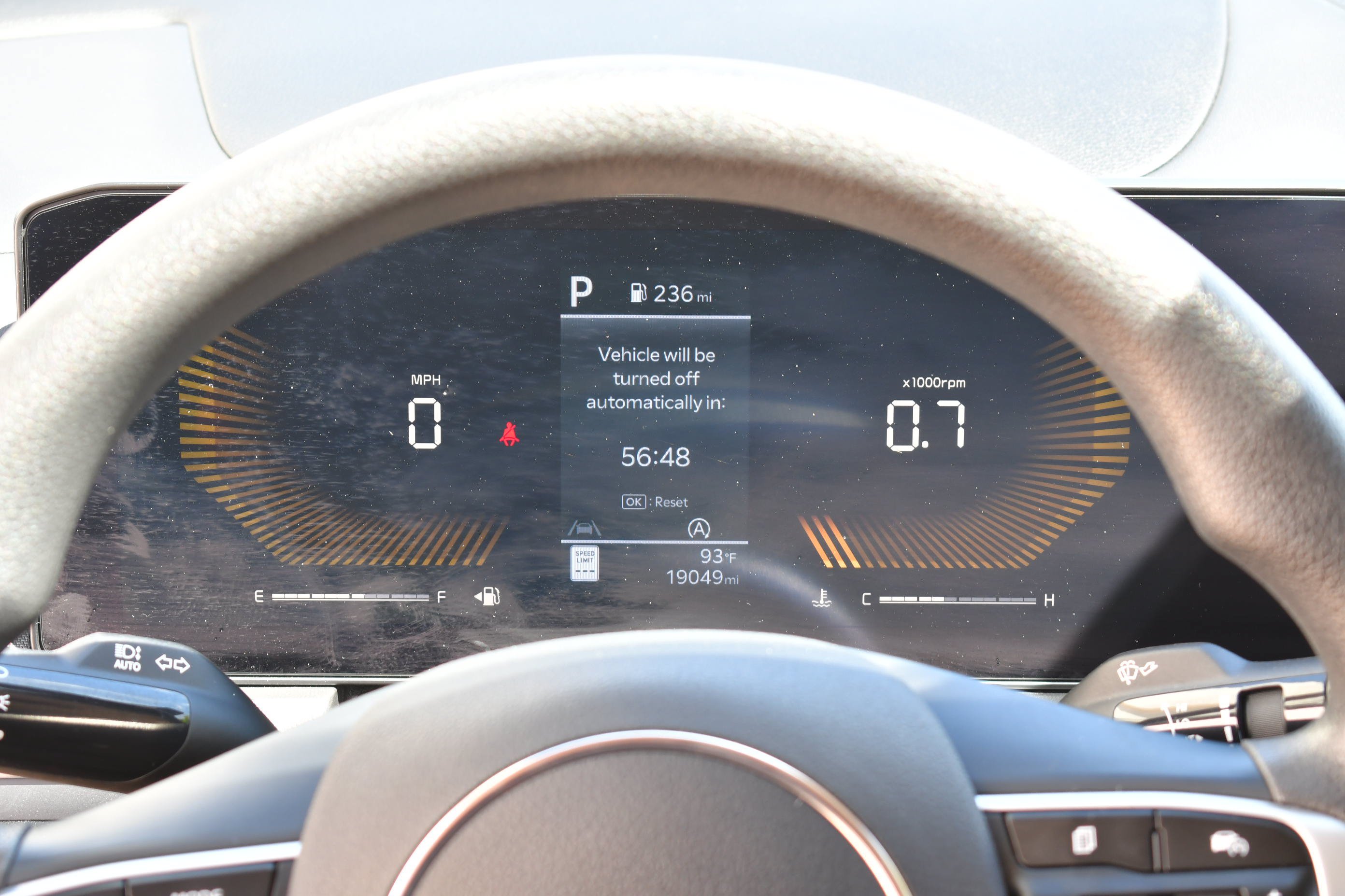 2025 Kia K5 LXS - Photo 19