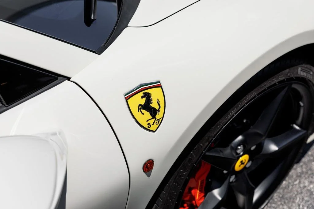 Used 2019 Bianco Avus Ferrari  image 36