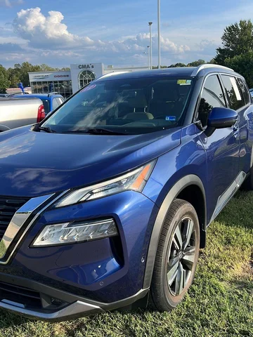 2022 Nissan Rogue SL