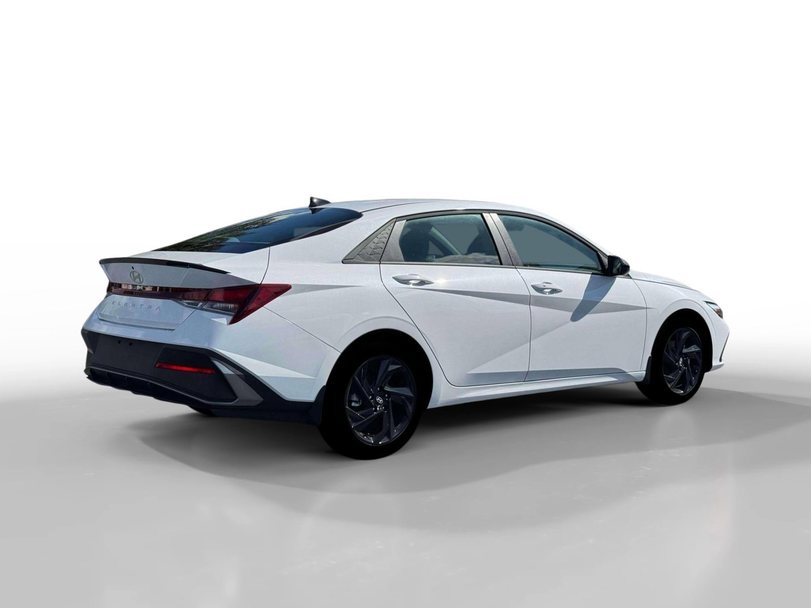 New 2026 Serenity White Hyundai SEL Sport image 8