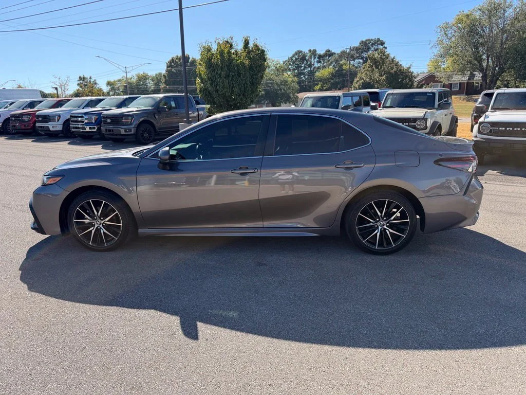 Used 2023 Gray Toyota SE image 4