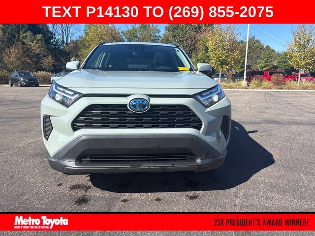 2022 Toyota RAV4 Hybrid XLE