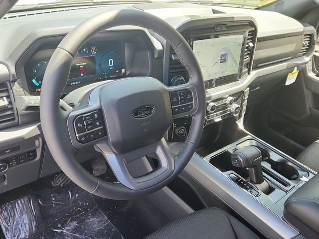 New 2026 Oxford White Ford XLT image 9