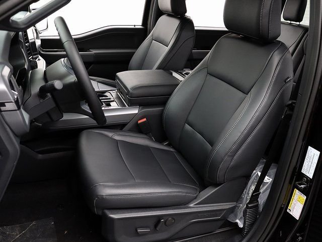New 2026 Agate Black Metallic Ford XLT image 11